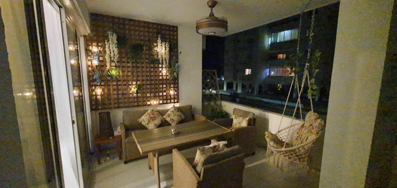 Stefaris "Koutsou Court 105" Apartment Ларнака Екстериор снимка